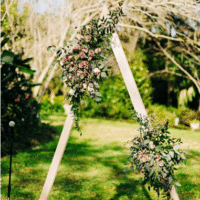 Triangle Arch Garden Style Decor